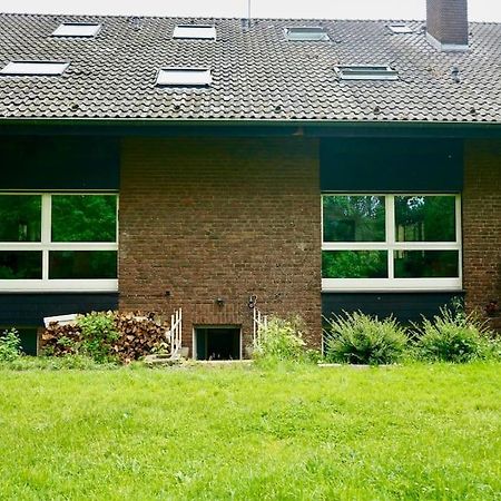Helle Kellerwohnung Im Gruenen Mit Sauna Kolonia Zewnętrze zdjęcie