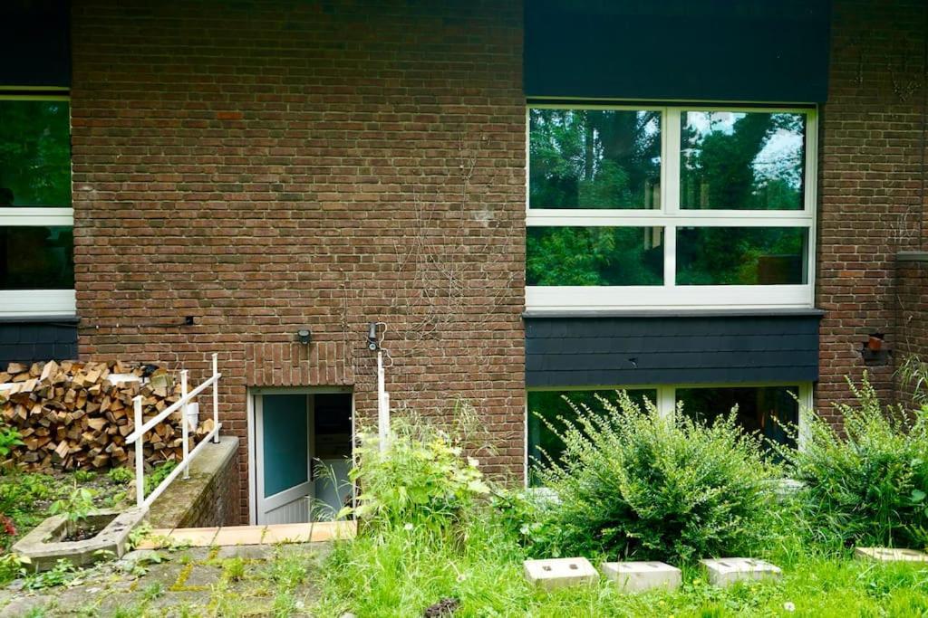 Helle Kellerwohnung Im Gruenen Mit Sauna Kolonia Zewnętrze zdjęcie